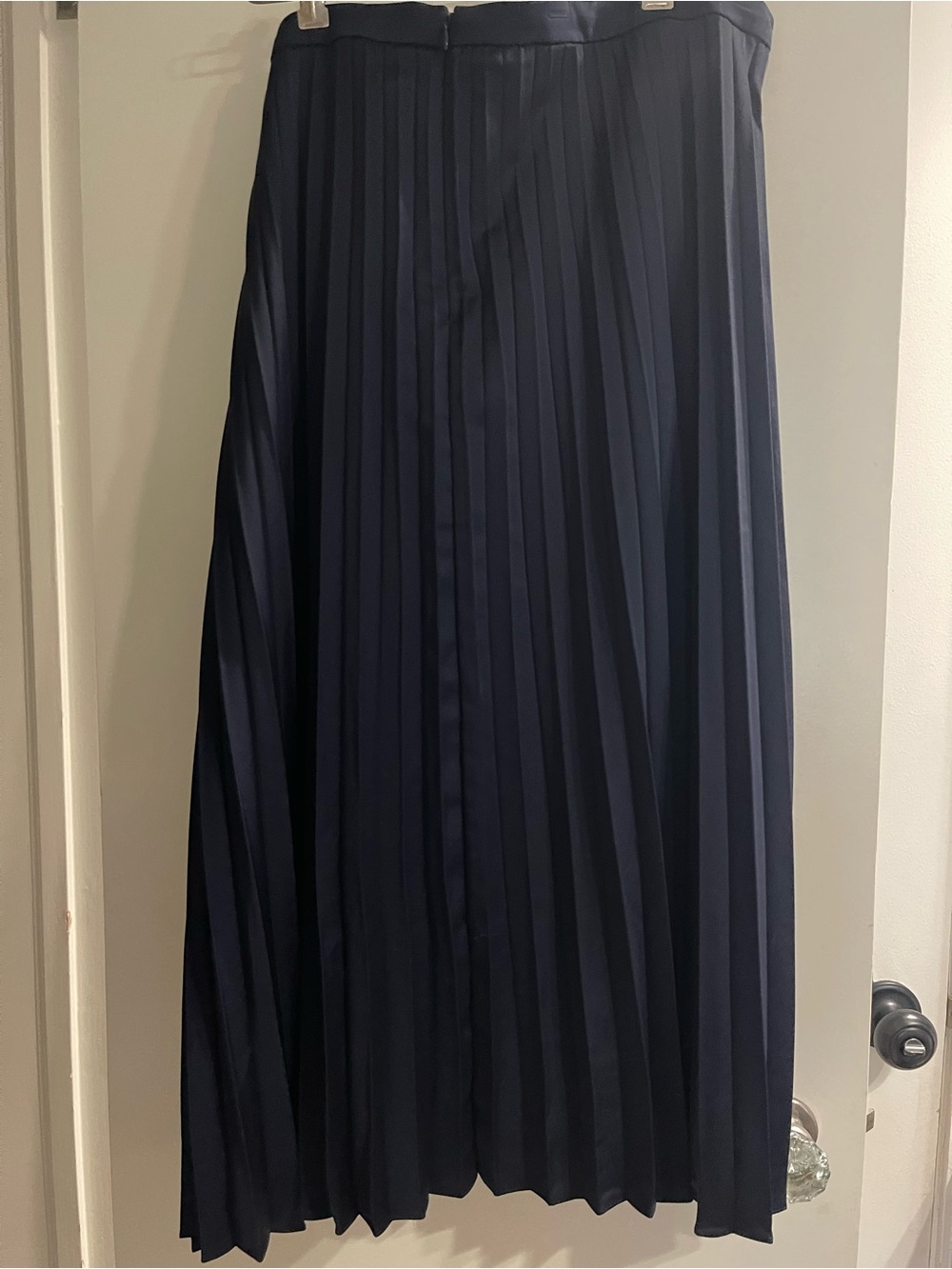 Jcrew Pleated Navy Midi Skirt - Women's size 20